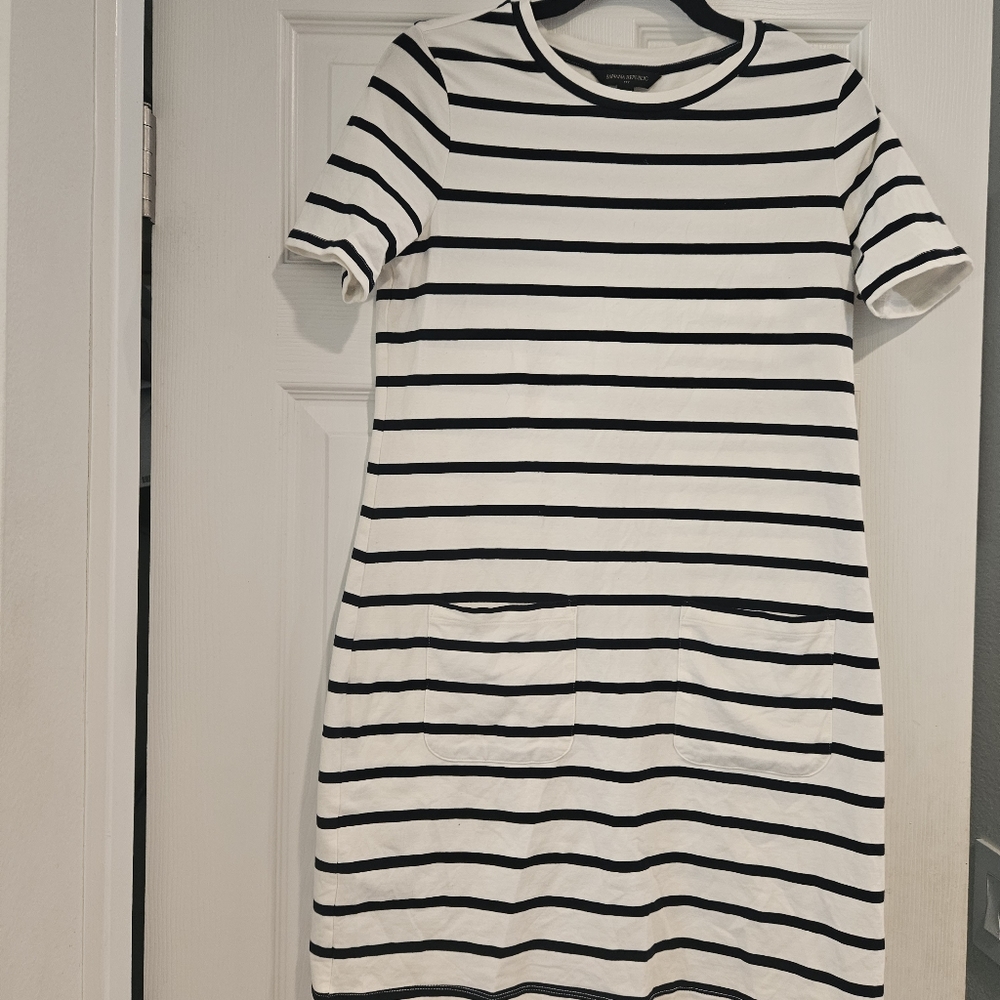 Banana Republic, EUC, Striped White & Black Dress, XS - Picture 2 of 8